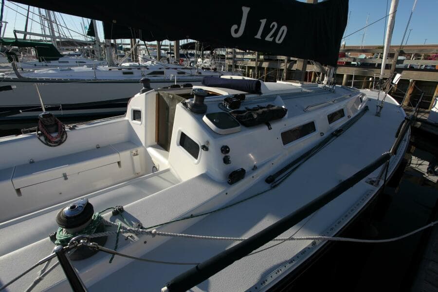 1996 J Boats 120