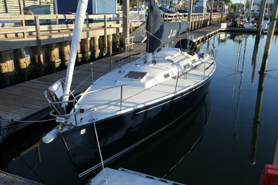 1996 J Boats 120