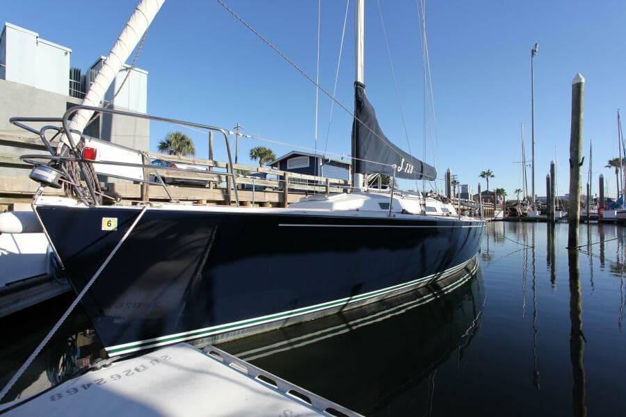 1996 J Boats 120