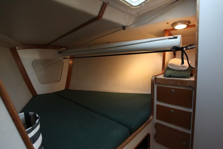 1996 J Boats 120