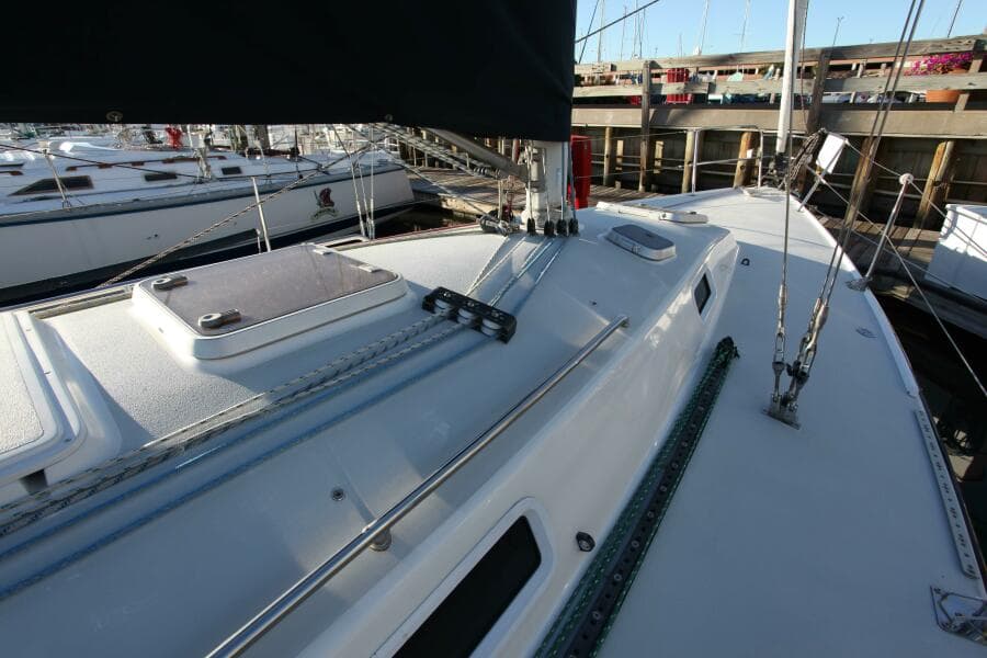 1996 J Boats 120