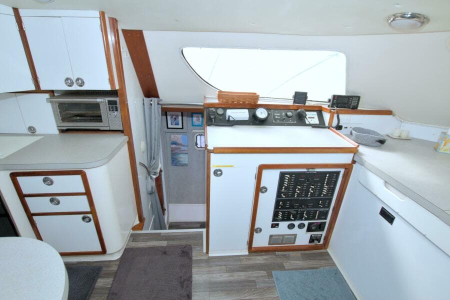1996 Manta 40