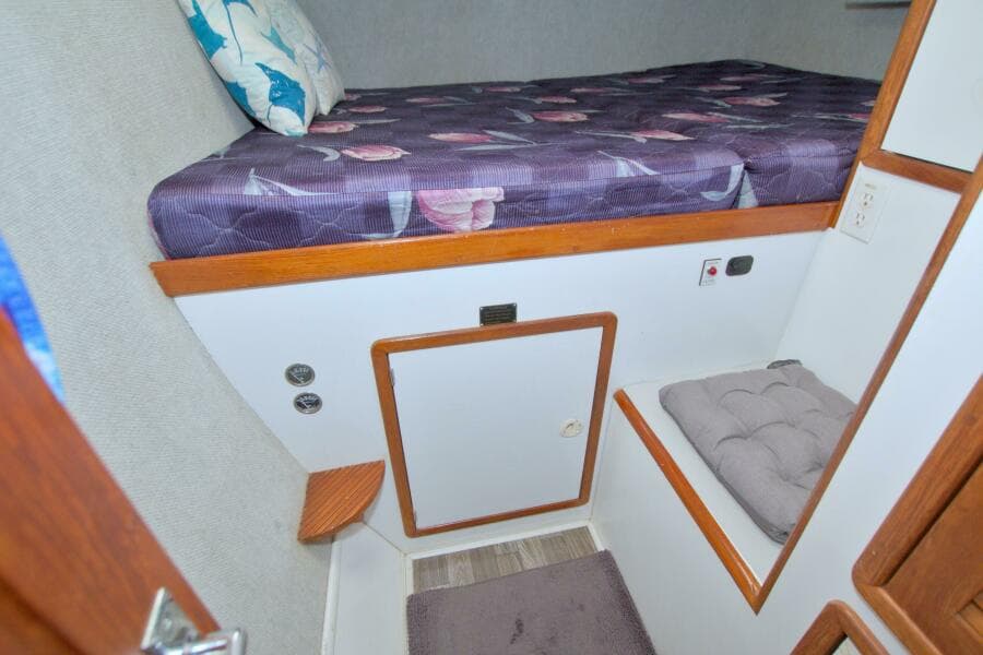 1996 Manta 40