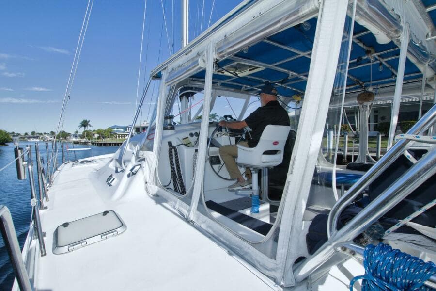 1996 Manta 40