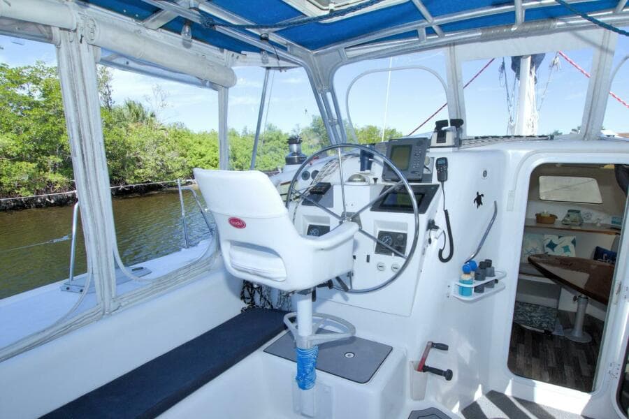 1996 Manta 40