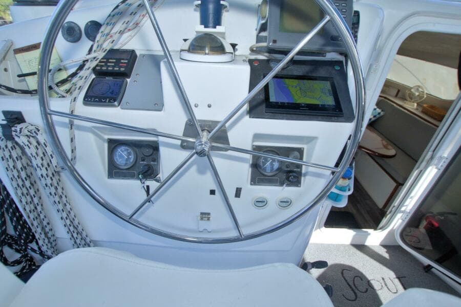 1996 Manta 40