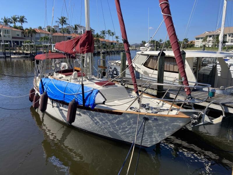 1990 Pacific Seacraft 34 Voyager