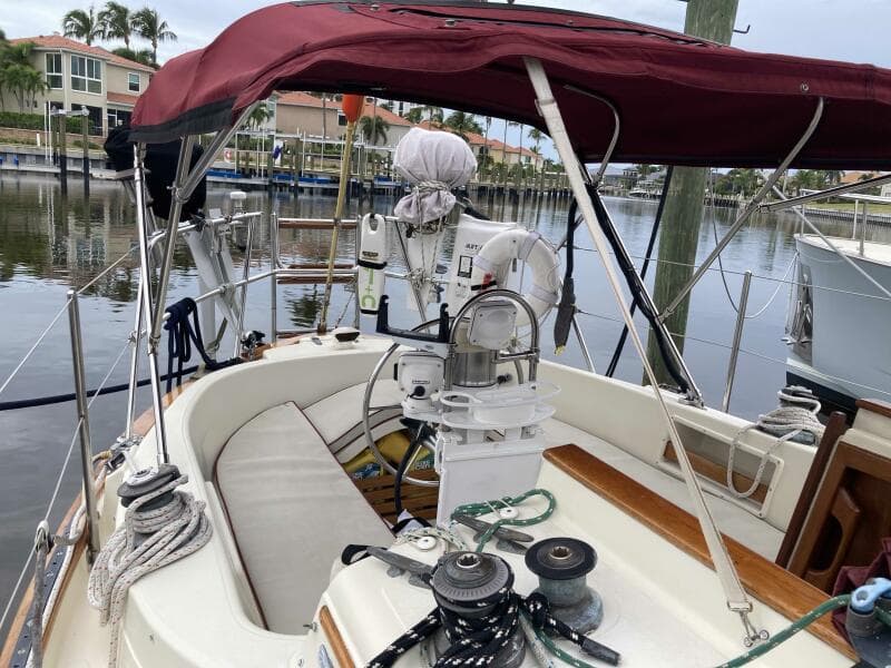 1990 Pacific Seacraft 34 Voyager