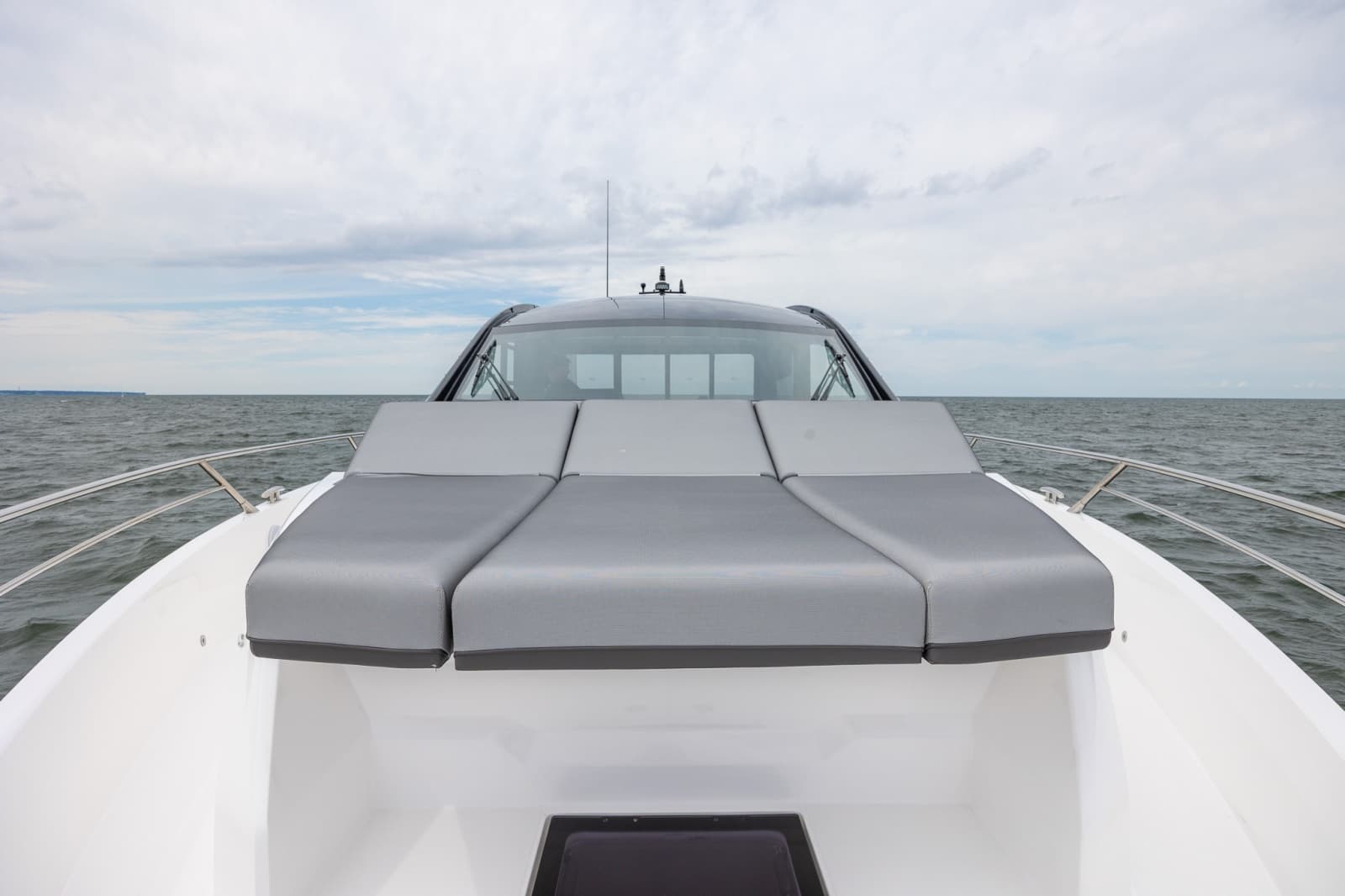 2026 Sunseeker 55 Predator