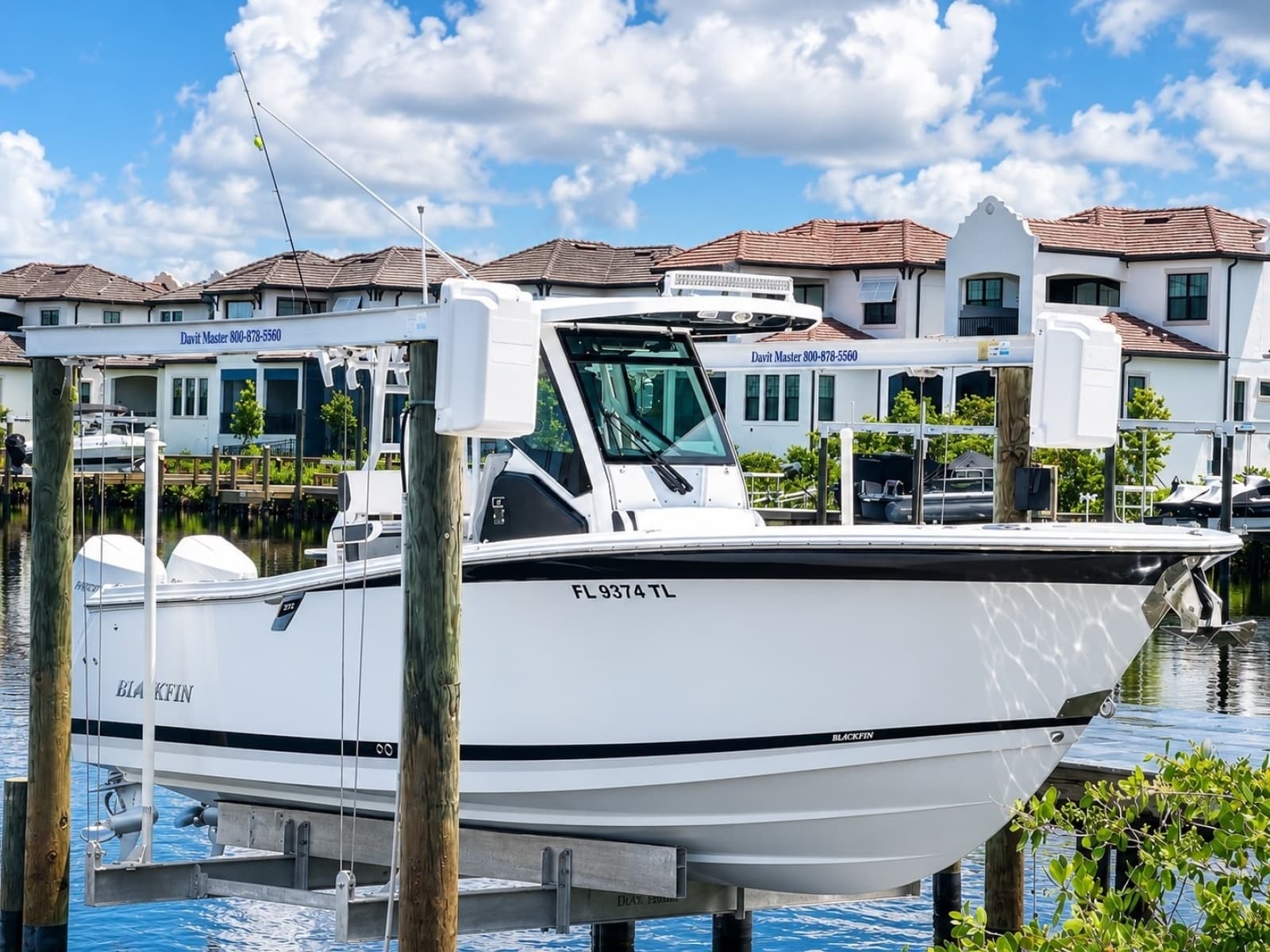 2023 Blackfin 272 CC