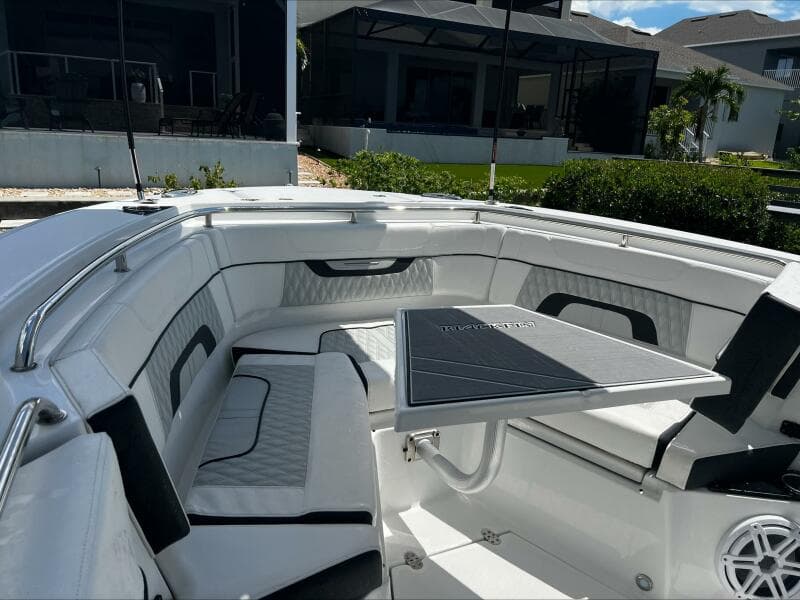 2023 Blackfin 272 CC