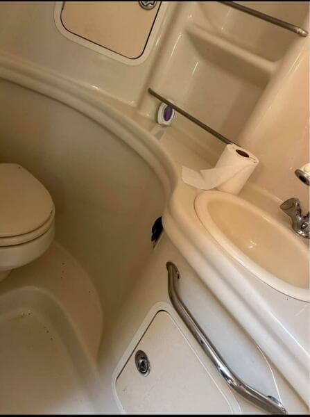 2006 Sea Ray 300 Sundancer