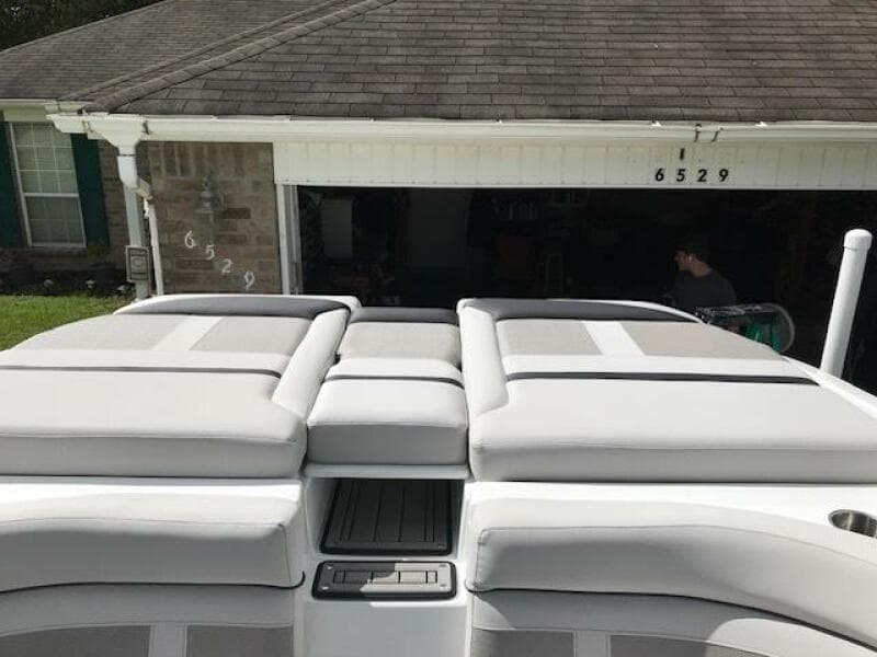 2018 Rinker 29QX