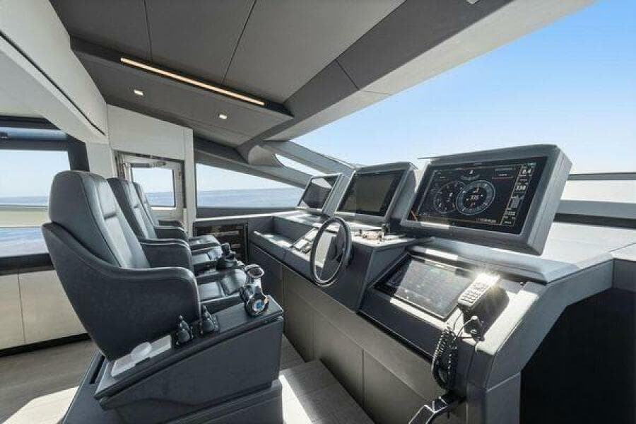 2019 Pershing 