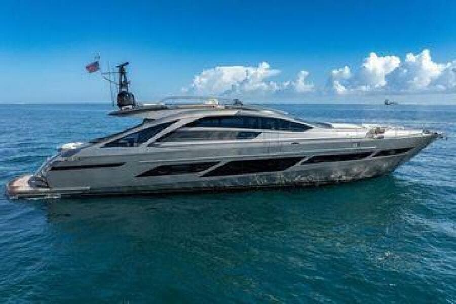 2019 Pershing 