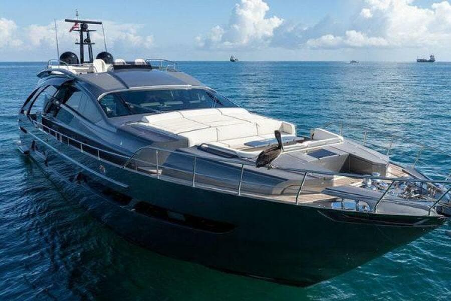 2019 Pershing 