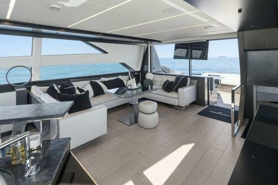 2019 Pershing 