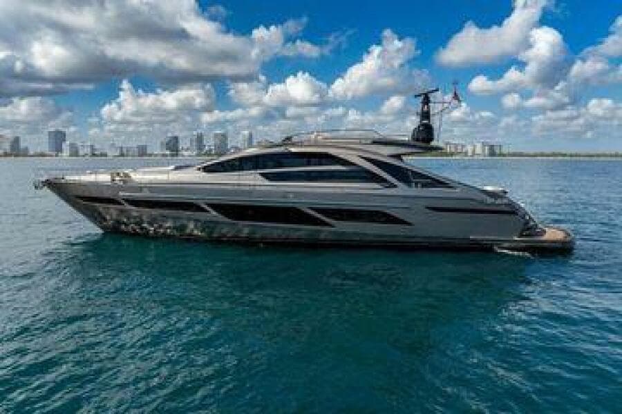 2019 Pershing 