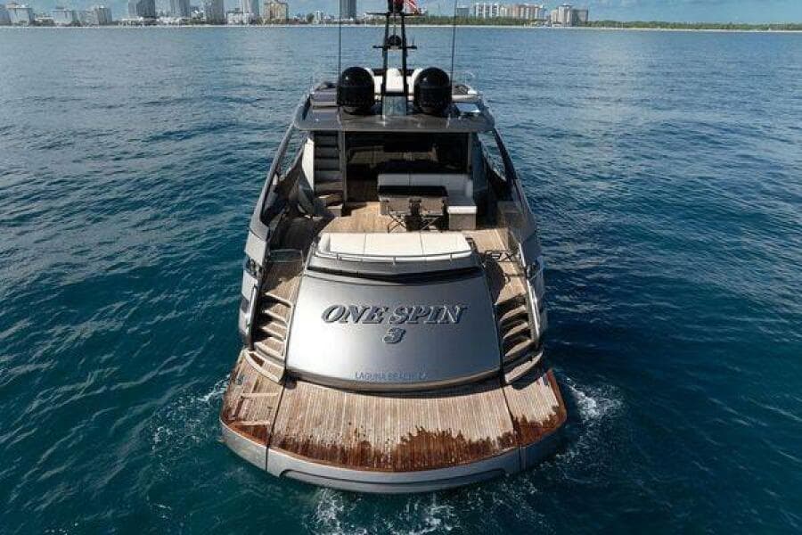 2019 Pershing 