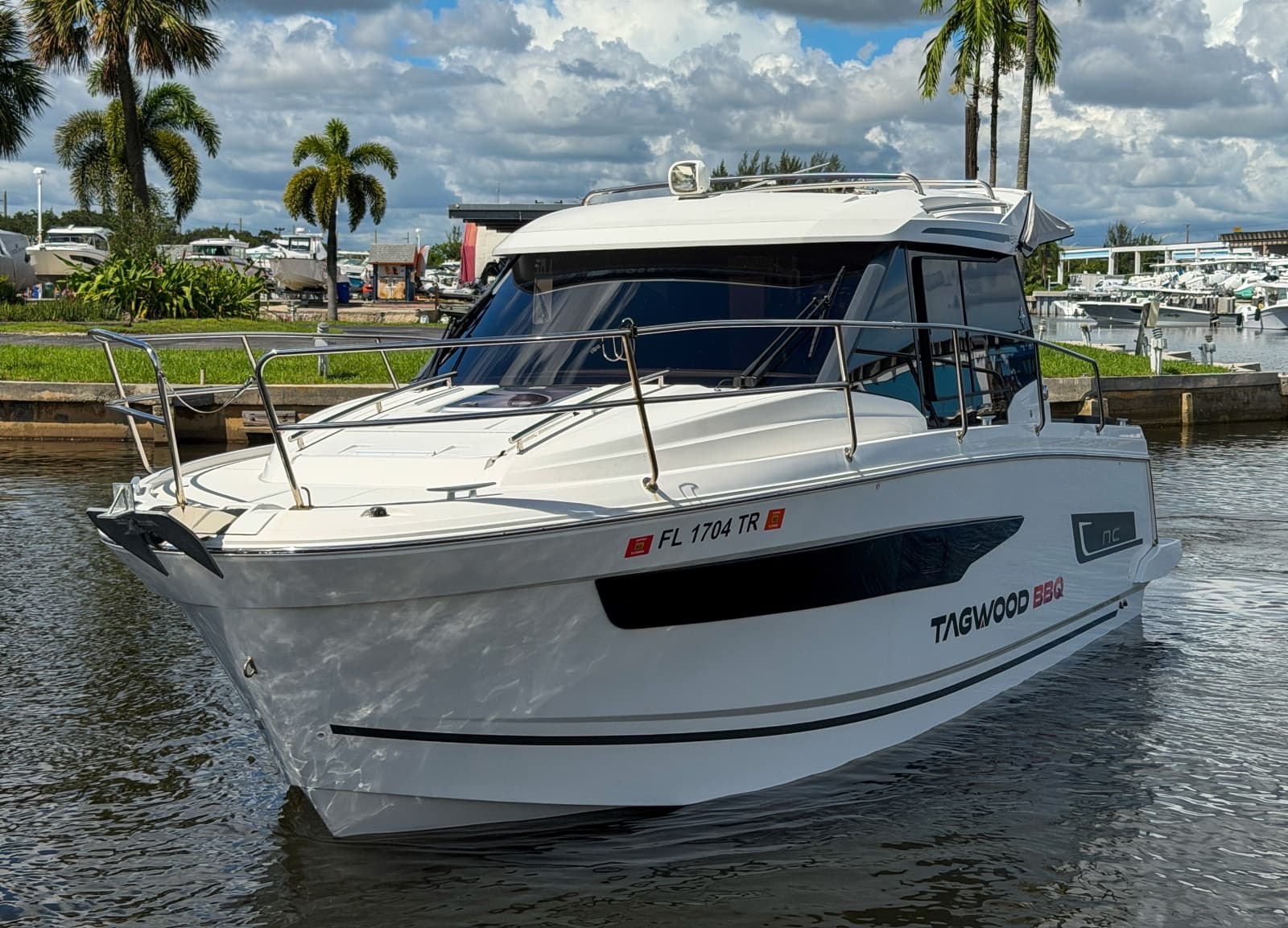 2023 Jeanneau NC895