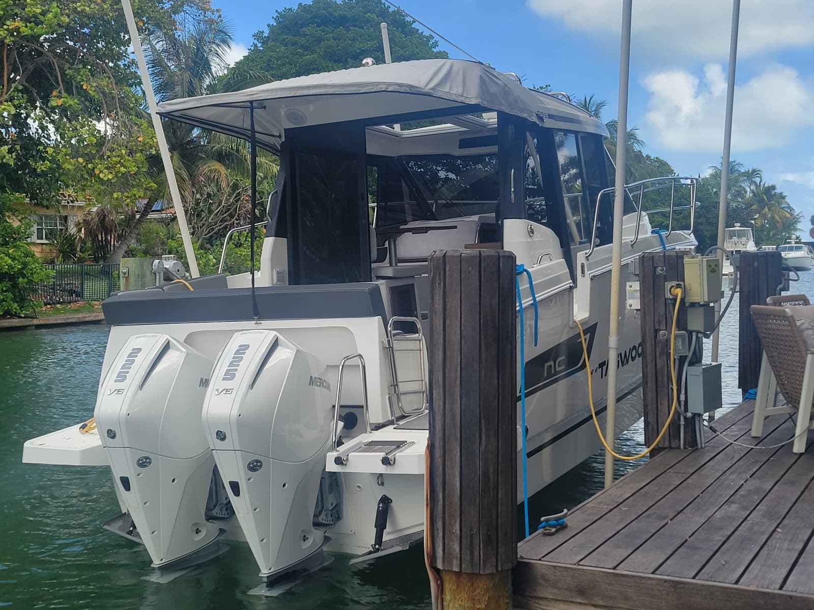 2023 Jeanneau NC895