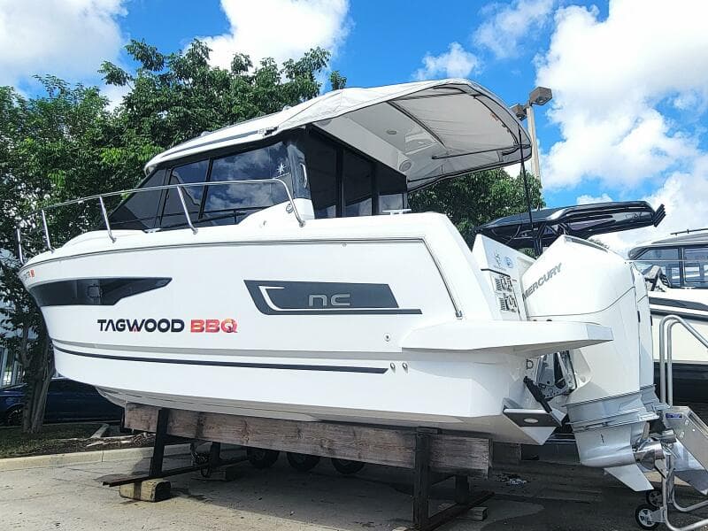 2023 Jeanneau NC895