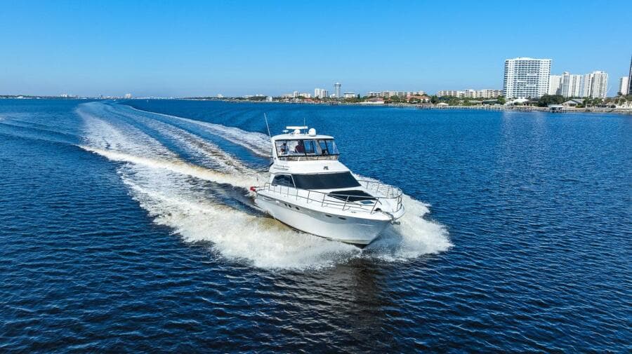1998 Sea Ray 480 Sedan Bridge