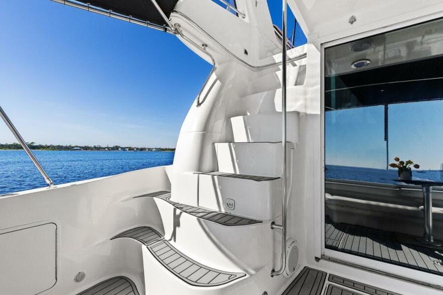 1998 Sea Ray 480 Sedan Bridge