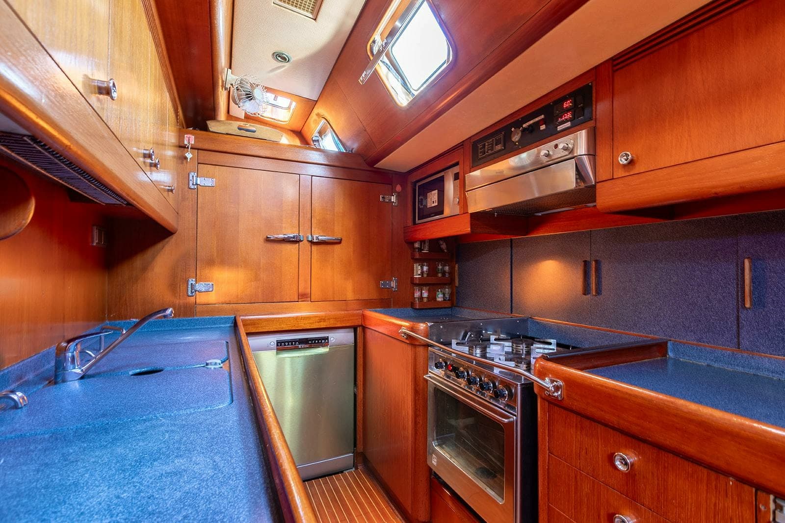 1994 Nautor Swan 