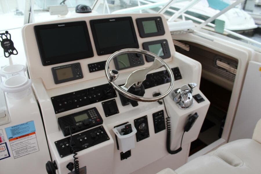 Helm Station 4