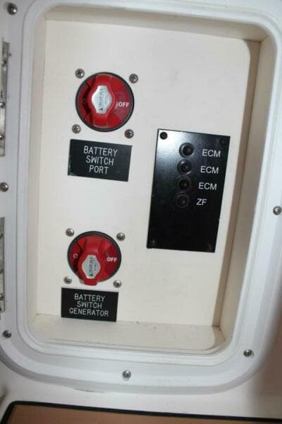 Battery Selector Switches 2