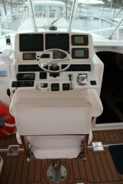 Helm Station 6