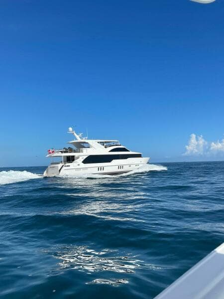 2024 Hargrave Raised Pilothouse