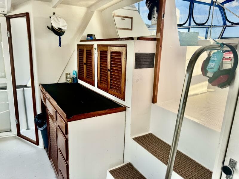 1986 Marine Trader 47 Tradewinds