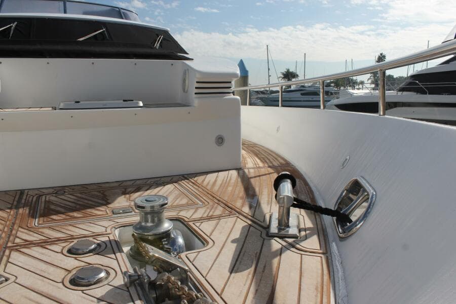 1999 Horizon 70 FLY