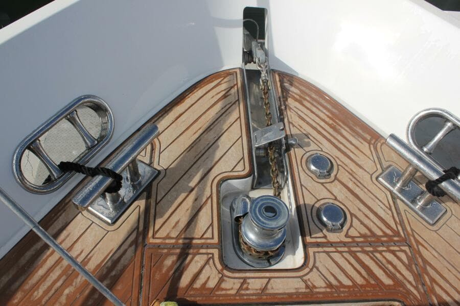 1999 Horizon 70 FLY