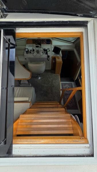 1998 Navigator 5300