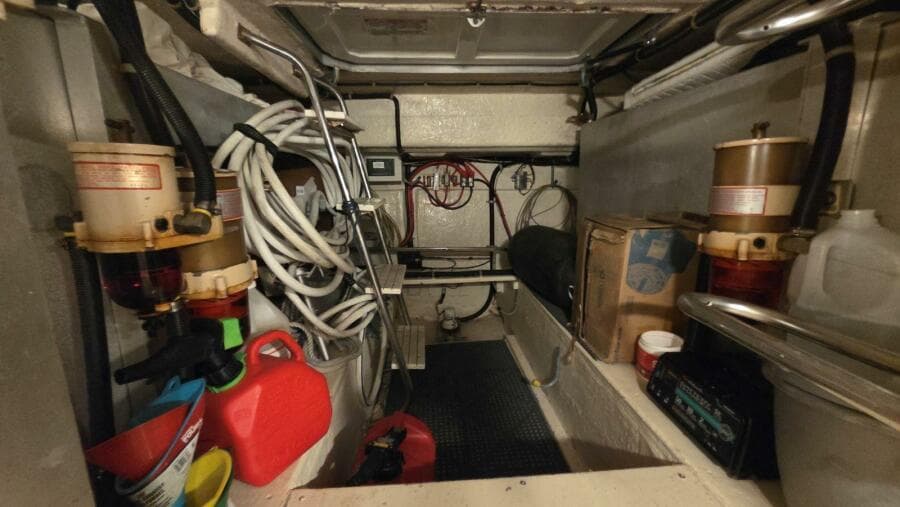 1998 Navigator 5300