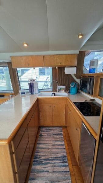 1998 Navigator 5300