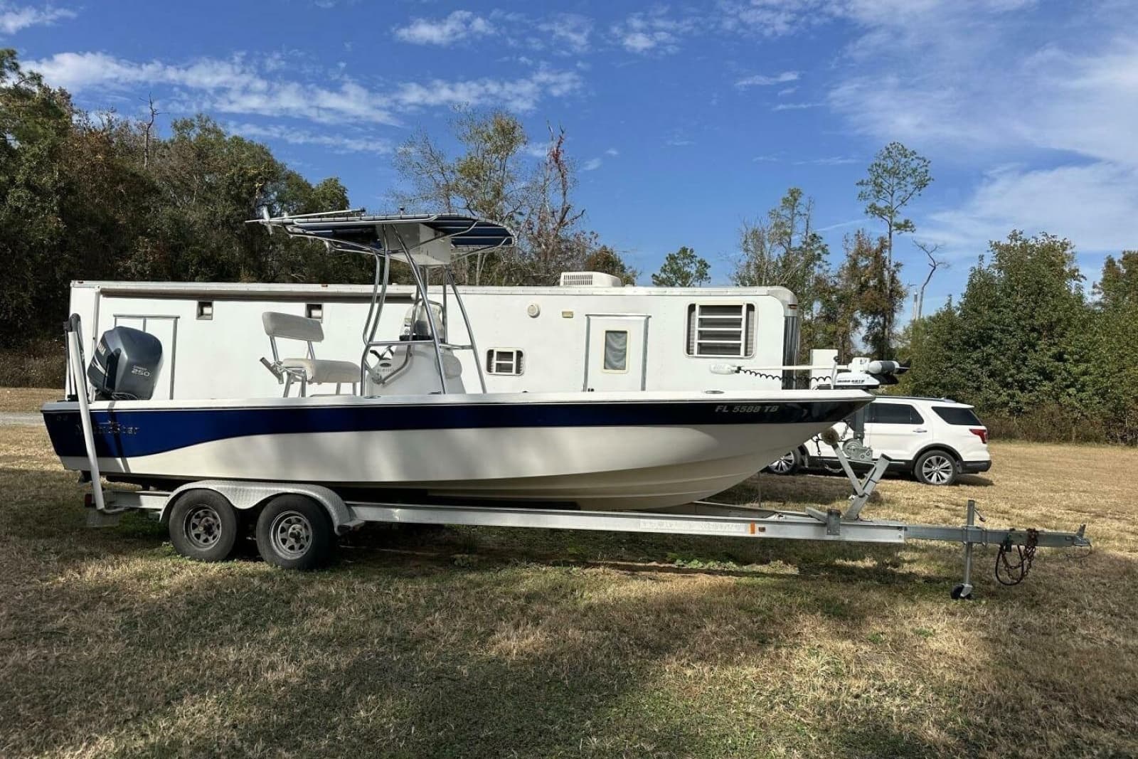 2008 NauticStar 2400 NauticBAY
