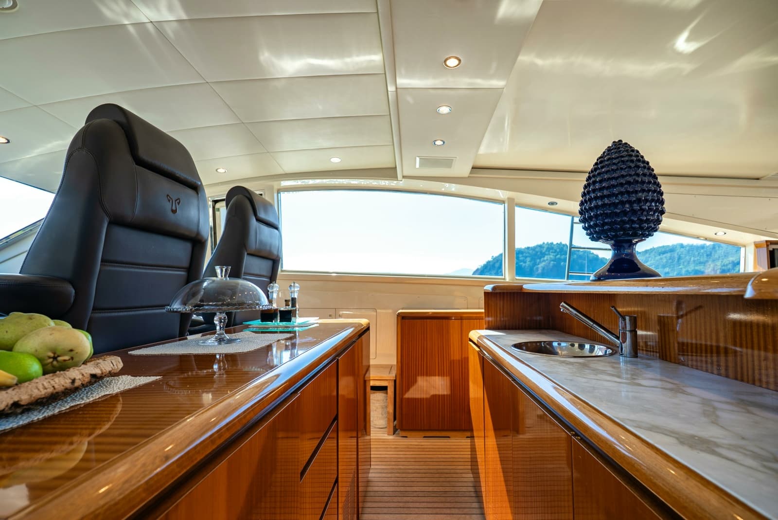 2010 Leopard Leopard 27 Sport