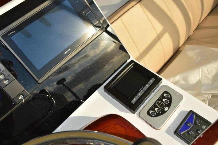 Garmin Display, Cummins Smartcraft Digital Engine Display, Glendinning Electric Engine Control Selector Panel And Trim Tabs Controller