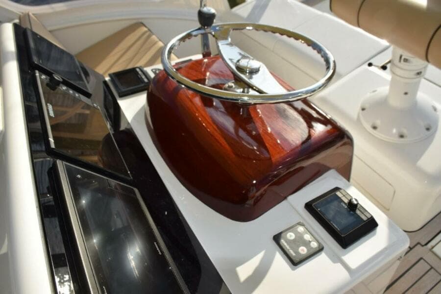 Helm Pod