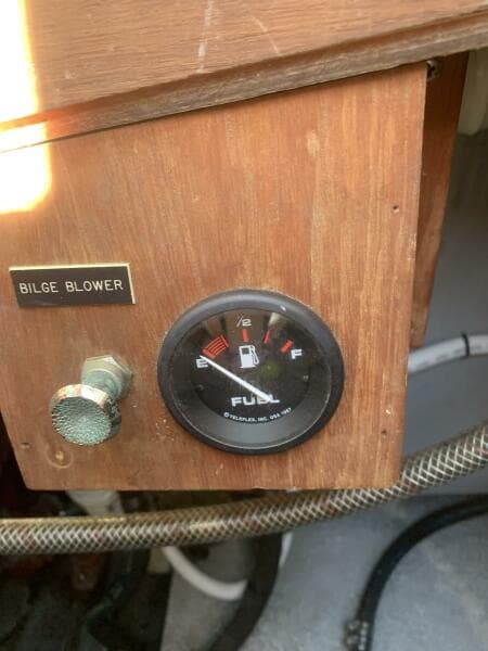 1987 Nonsuch Ultra 30