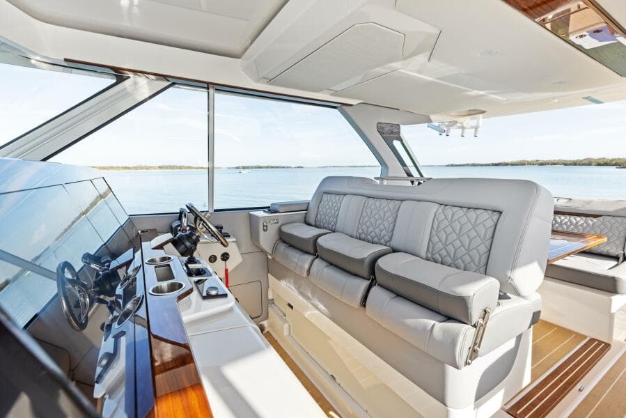 2027 Regal LX43