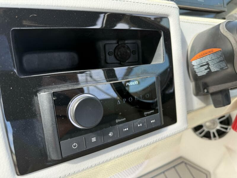 2021 Regal 26 OBX
