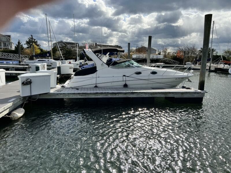 2001 Wellcraft 2800