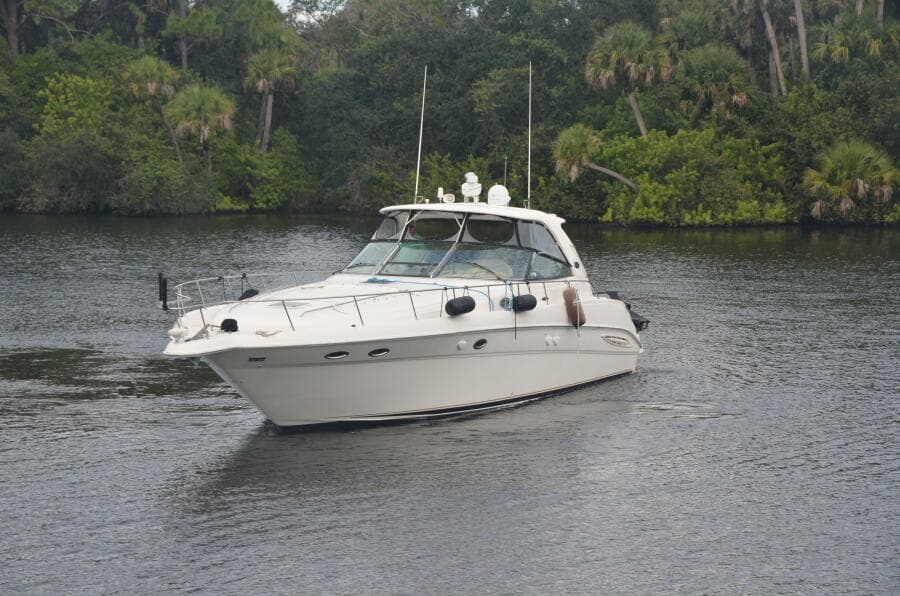 Sea Ray 46 4 RICH-SHER OR POORER - Exterior
