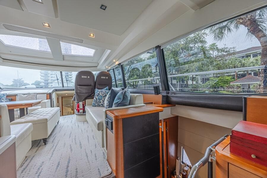 2013 Prestige 550S