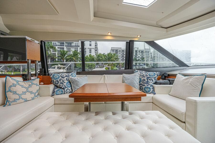2013 Prestige 550S
